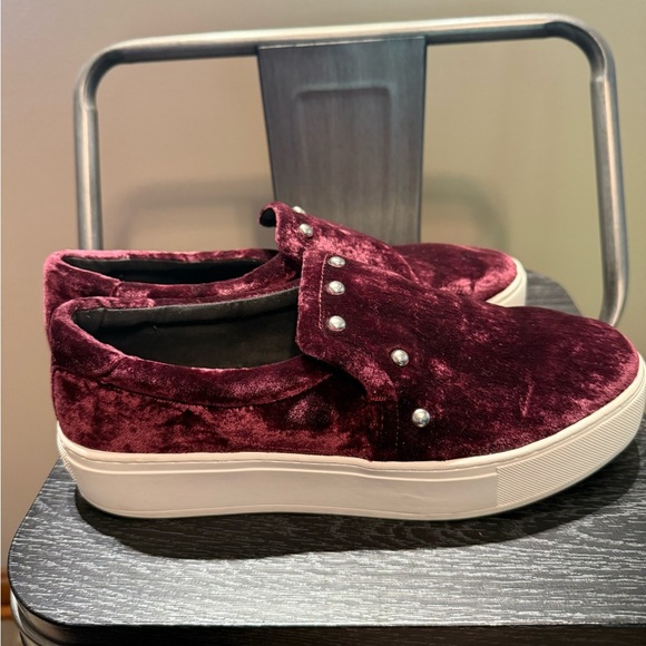 Rebecca Minkoff Burgundy Velvet Loafers - Picture 5 of 11